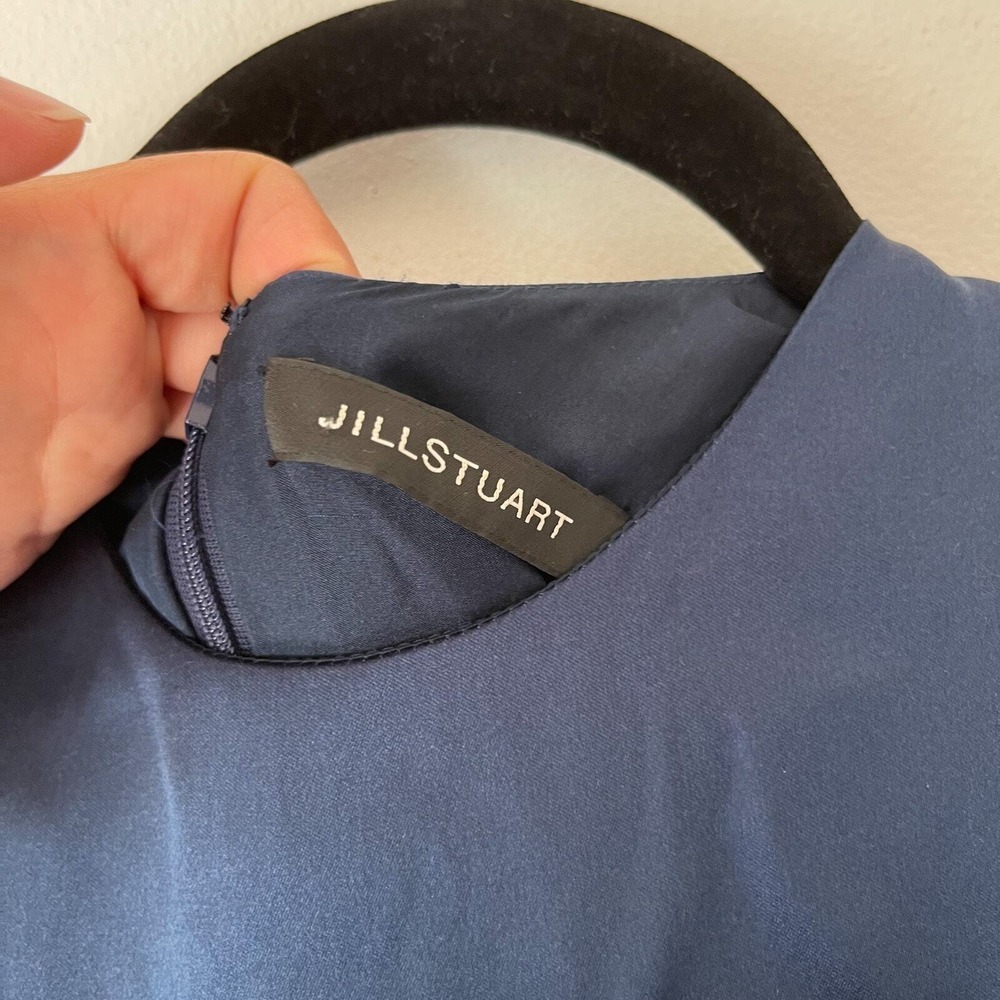 Jill Stuart Satin Top Womens XS Blue Cropped Off Shoulder Pleated Ruffle - Picture 8 of 16